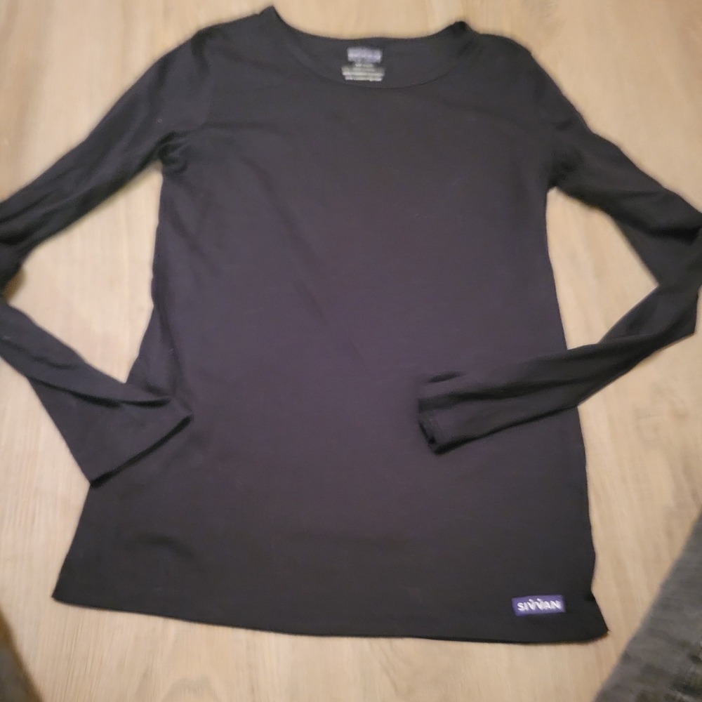Sivvan Women Underscrub Tee XS Black Poly Cotton Knit Long Sleeve Medical Layer